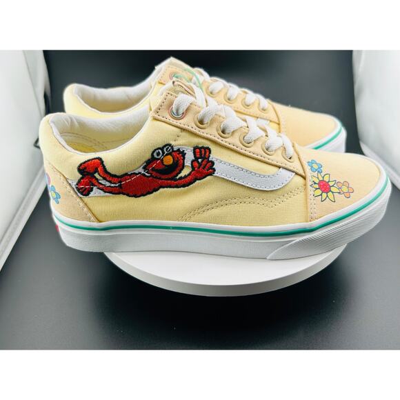 New Vans X Sesame Street Old Skool Natural Sneakers ELMO SHOES Sz 4.5 - Picture 5 of 8